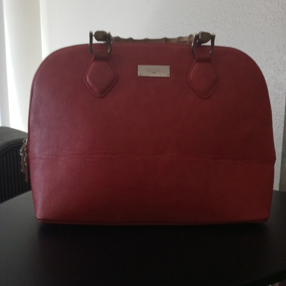 Handbag - Picture 2 of 3